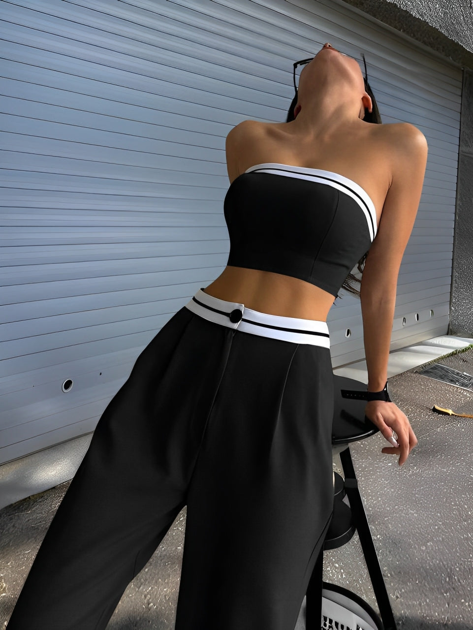 CONJUNTO PANTALÓN Y CROP TOP